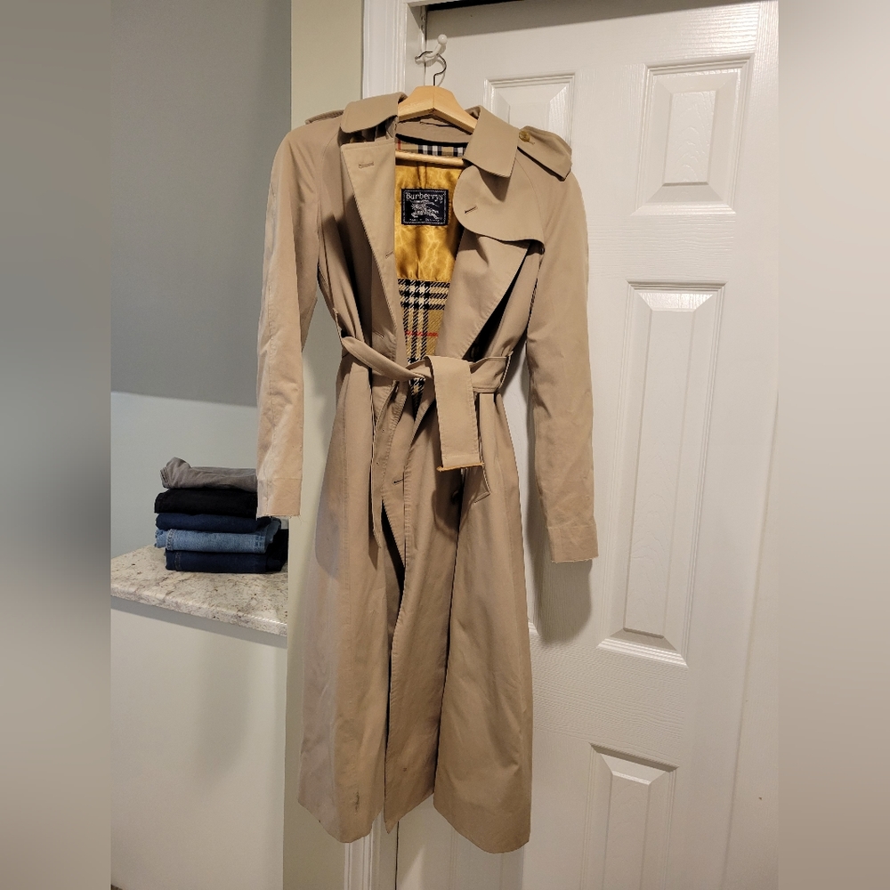 Burberry Trench with wool liner